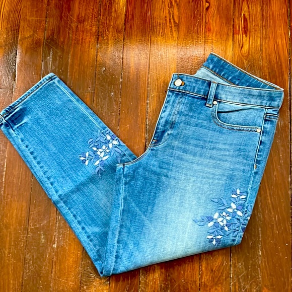 Talbots Denim - Talbots Flawless Floral Embroidery Girlfriend Jeans